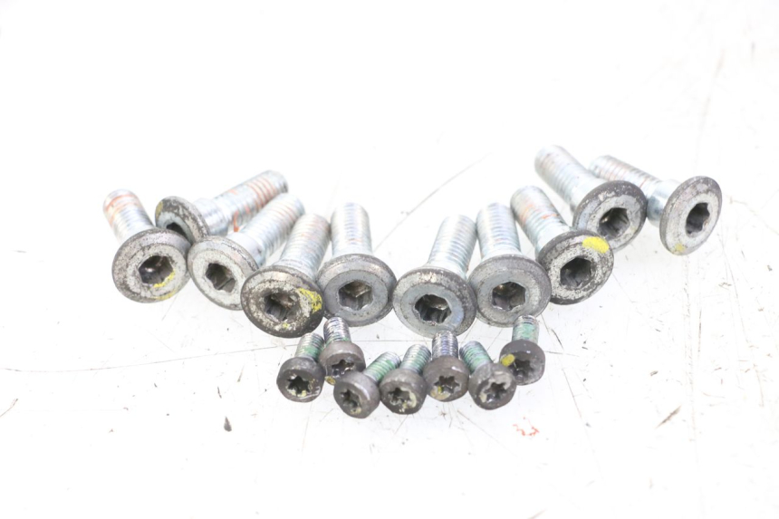 photo de ŚRUBA TARCZY HAMULCOWEJ HONDA FORZA 125 (2021 - 2025) - Widok główny