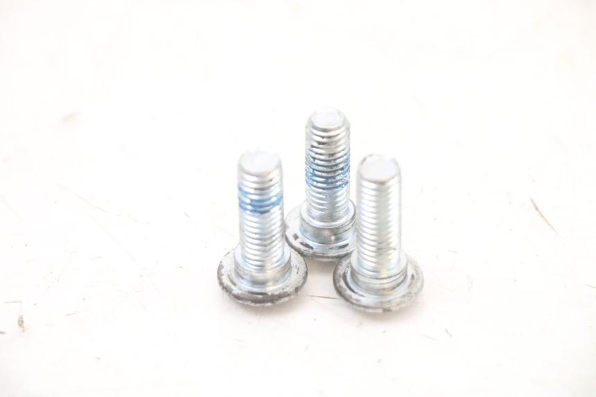 photo de ŚRUBA TARCZY HAMULCOWEJ JM MOTORS MIA 50 (2017 - 2020) - Zoom stanu zużycia