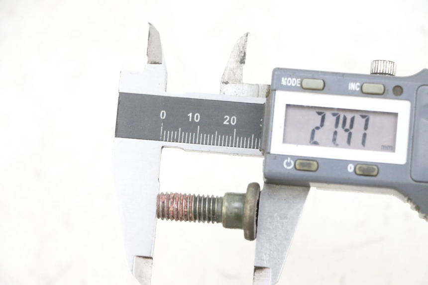 photo de ŚRUBA TARCZY HAMULCOWEJ KYMCO LIKE 125 (2009 - 2016) - Zoom stanu zużycia