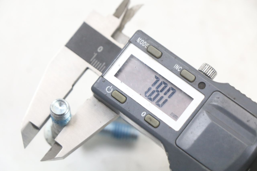 photo de ŚRUBA TARCZY HAMULCOWEJ MASH LEGEND'R 4T 50 (2021 - 2025) - Inny kąt widzenia