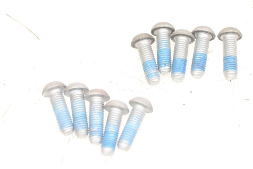 photo de ŚRUBA TARCZY HAMULCOWEJ PIAGGIO MEDLEY 125 (2016 - 2023) - Widok główny