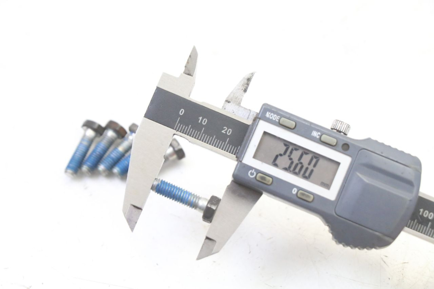 photo de ŚRUBA TARCZY HAMULCOWEJ PIAGGIO NRG POWER PUREJET 50 (2018 - 2021) - Inny kąt widzenia