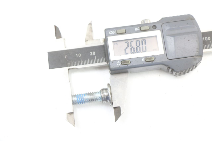 photo de ŚRUBA TARCZY HAMULCOWEJ JM MOTORS OLDIES 4T 50 (2010 - 2020) - Inny kąt widzenia