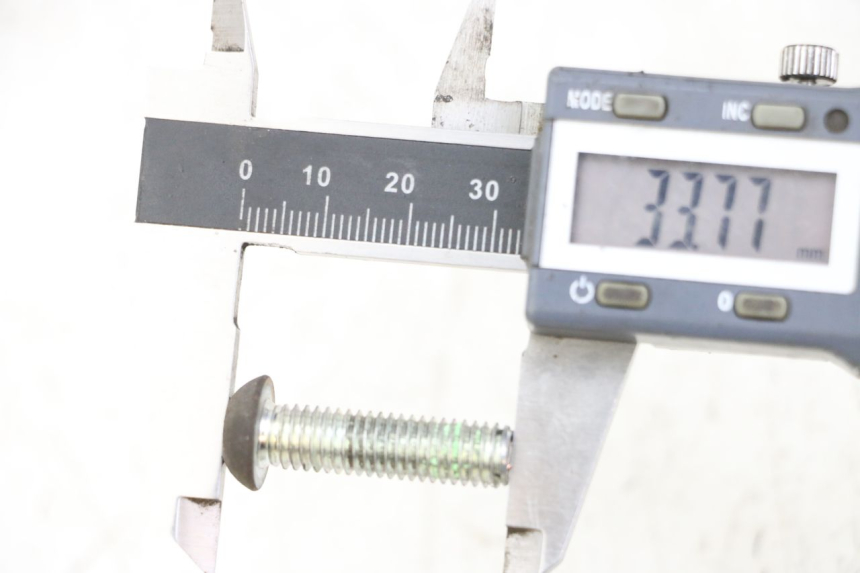 photo de ŚRUBA TARCZY HAMULCOWEJ PEUGEOT SATELIS 125 (2013 - 2018) - Szczegół części