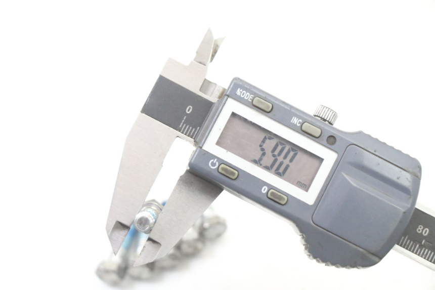 photo de ŚRUBA TARCZY HAMULCOWEJ PIAGGIO NRG POWER PUREJET 50 (2018 - 2021) - Inny kąt widzenia