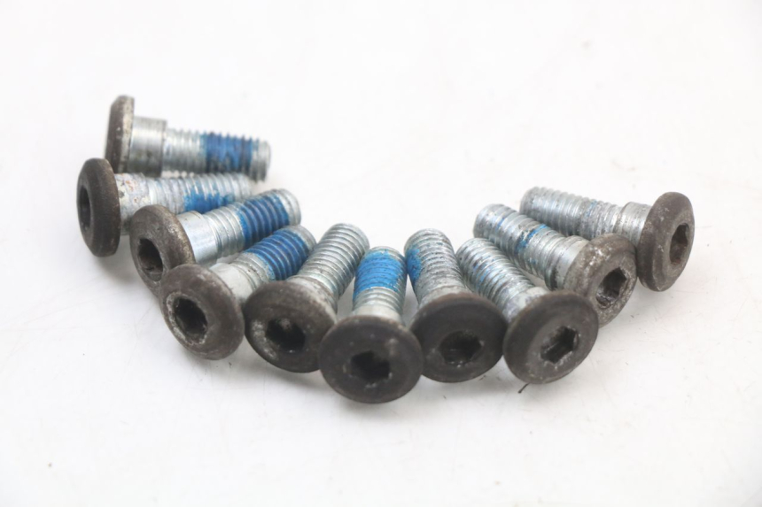 photo de ŚRUBA TARCZY HAMULCOWEJ DAELIM S3 125 (2010 - 2017) - Widok główny