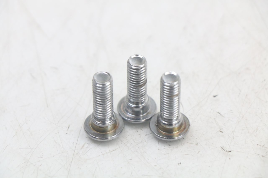 photo de ŚRUBA TARCZY HAMULCOWEJ DERBI SENDA SM X-TREME 50 (2006 - 2010) - Inny kąt widzenia