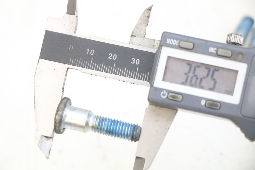 photo de ŚRUBA TARCZY HAMULCOWEJ SUZUKI SV N 650 (1999 - 2002) - Widok ogólny