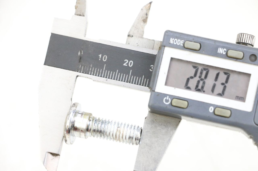 photo de ŚRUBA TARCZY HAMULCOWEJ BEELINE VELOCE 4T 50 (2011 - 2020) - Zoom stanu zużycia