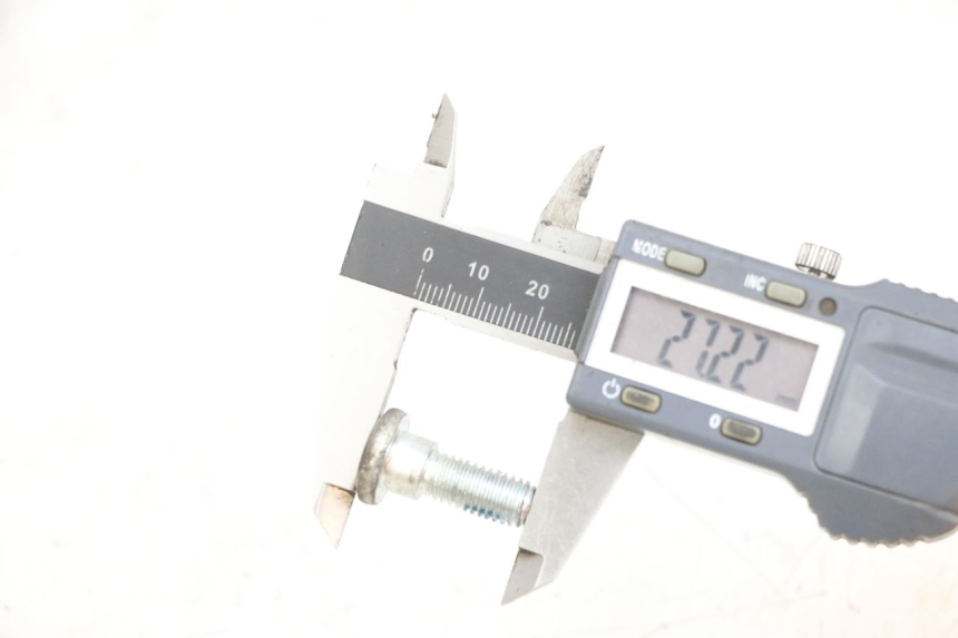 photo de ŚRUBA TARCZY HAMULCOWEJ DAELIM VJ ROADWIN FI 125 (2008 - 2017) - Zoom stanu zużycia