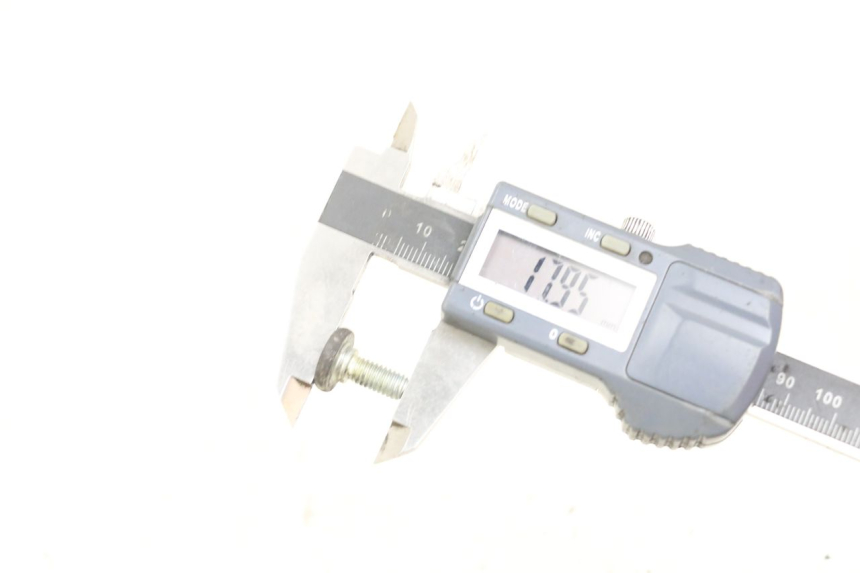 photo de ŚRUBA TARCZY HAMULCOWEJ YAMAHA XMAX X-MAX 125 (2006 - 2009) - Zoom stanu zużycia