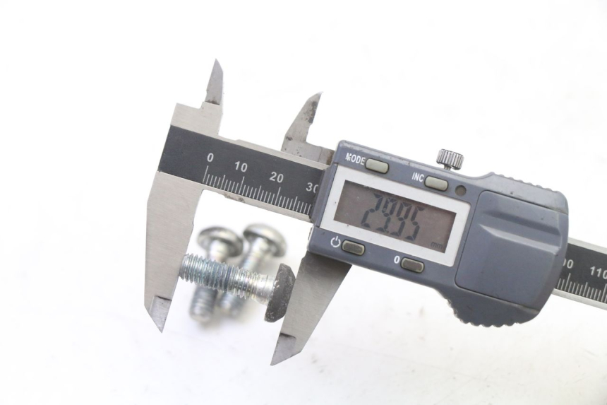 photo de ŚRUBA TARCZY HAMULCOWEJ YAMAHA XMAX X-MAX 125 (2021 - 2025) - Inny kąt widzenia