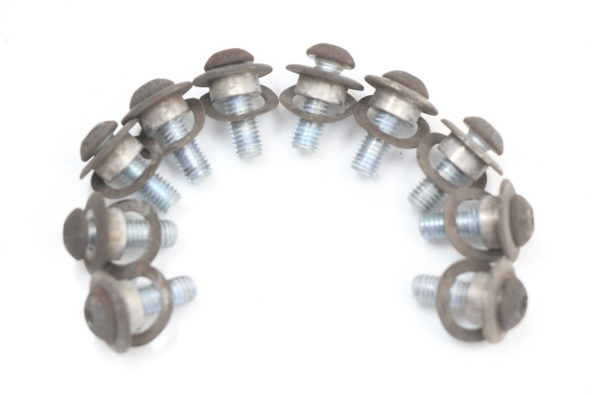 photo de ŚRUBA TARCZY HAMULCOWEJ PIAGGIO X10 125 (2012 - 2017) - Widok główny