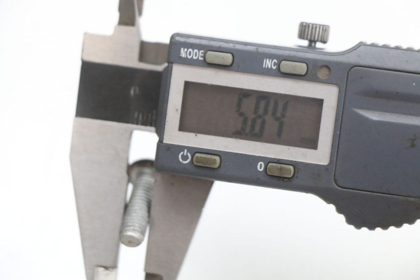 photo de ŚRUBA TARCZY HAMULCOWEJ PIAGGIO X8 125 (2004 - 2007) - Inny kąt widzenia