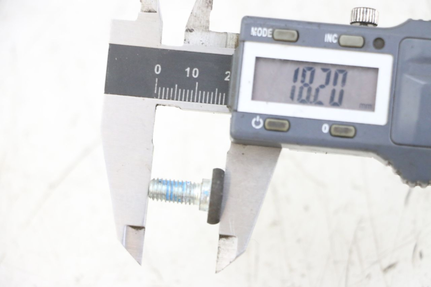 photo de ŚRUBA TARCZY HAMULCOWEJ YAMAHA X-MAX XMAX ABS 250 (2010 - 2014) - Szczegół części