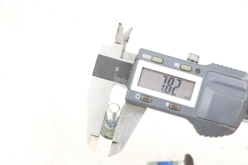 photo de ŚRUBA TARCZY HAMULCOWEJ YAMAHA YP MAJESTY 125 (2002 - 2006) - Szczegół części